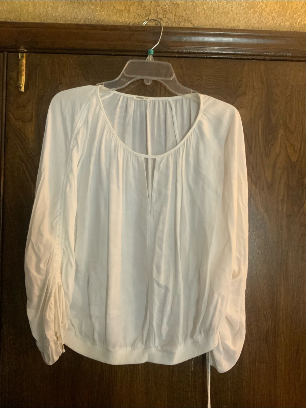 OYSHO White Scoop-Neck Peasant Blouse with Ruched Sleeves